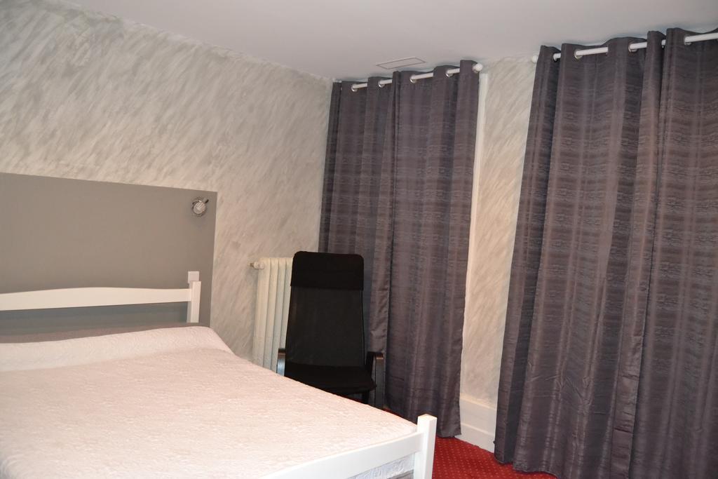 Hotel Du Lion Vert Luxeuil-les-Bains Dış mekan fotoğraf